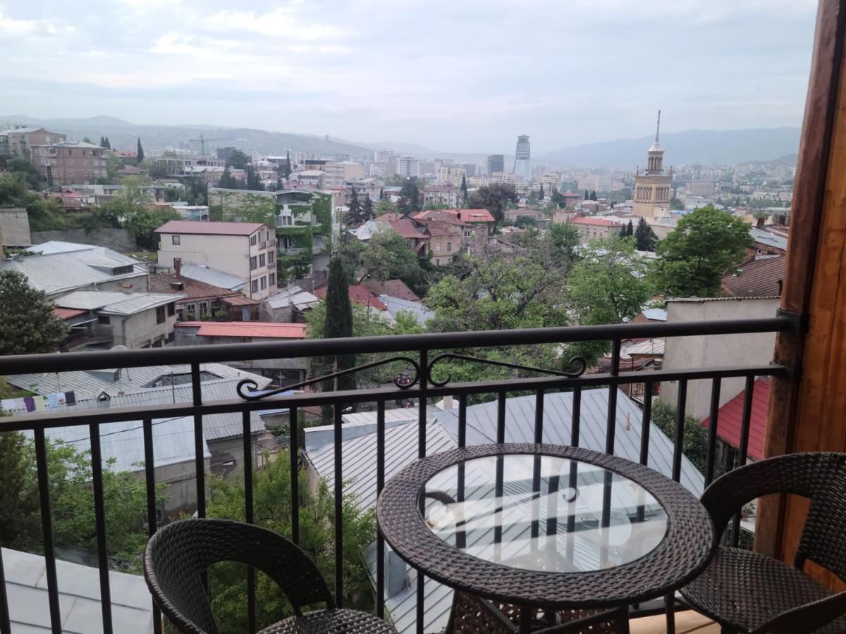 Honeymoon Apartments In Old Tbilisi Exteriör bild